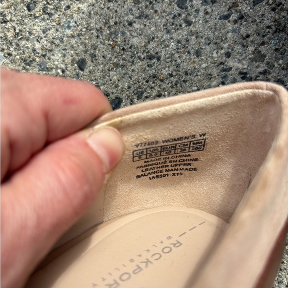 Rockport leather and suede two tone brown and nude pumps 9 wide - Picture 5 of 5